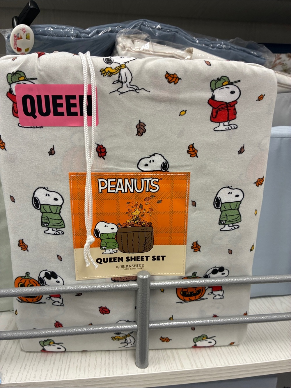 Berkshire Peanuts Snoopy Fall Queen Sheet Set - Cream with Orange & Green